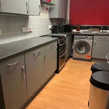 1 Bedroom Garden Flat Zone 2 London Exterior photo